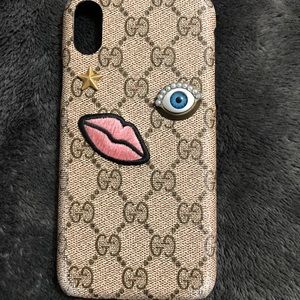 AUTHENTIC GUCCI SUPREME EMBROIDERED PHONE CASE